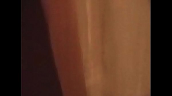 Nonton Riding Her Boyfriend's 10-pounder thumbnail