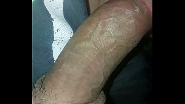Me encanta tragarme el semen de mi esposo cada vez que le doy su rica mamada al despertar!! 