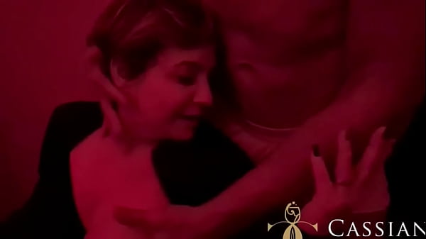 Chupei meu amigo no_banho e_depois oque acham que aconteceuDei o cu Ainda_nao heheheh