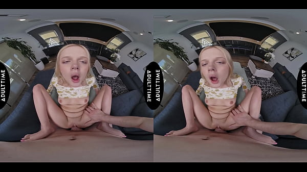 Play MP4 - UP CLOSE VR - POV Petite Blonde Coco Lovelock Goes Into FERAL FRENZY Mode For Your Big Dick