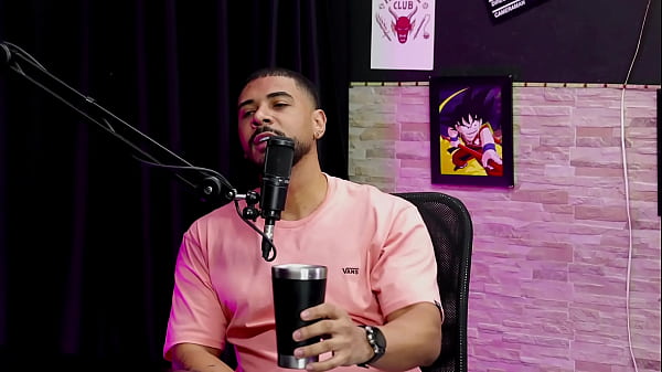 As grava&ccedil;&otilde;es que fizeram, o gang bang viralizou, a diferen&ccedil;a de fazer menage com mulheres &eacute;... - Lucas Ferraz (WATCH ON: SHEER/RED) 