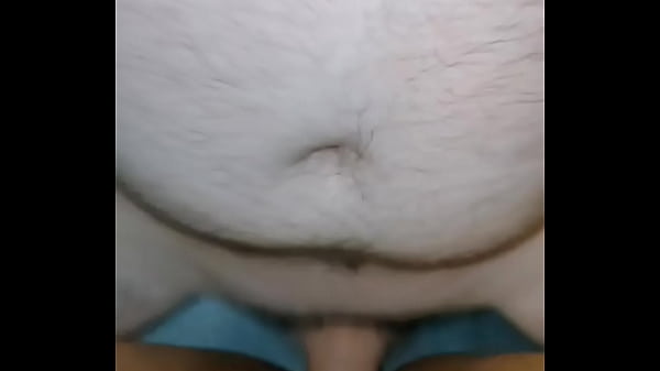 Mi esposo me coge muy rico y termin&oacute; teniendo un orgasmo 