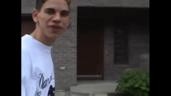 Play MP4 - MILF off the street &lpar;what's her name&quest;&rpar;