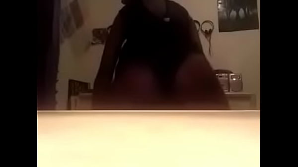 Play MP4 - Ebony teen gabby has a nice ass