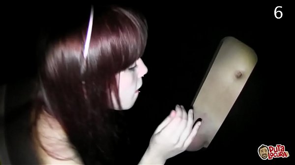 Play MP4 - La pelirroja Lilyan tragando 24 corridas en el Spanish Glory Hole