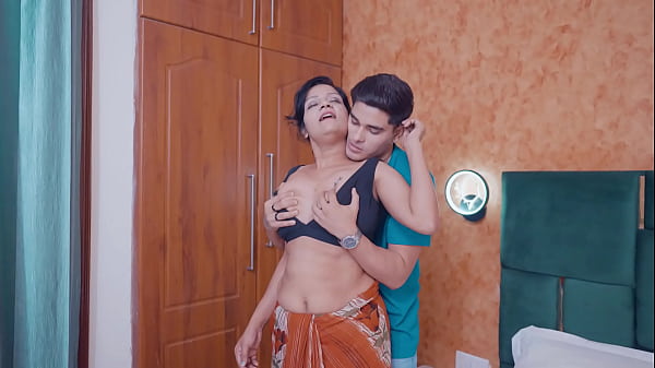 Play MP4 - Big boobs desi kamwali bai seduce by her house owner