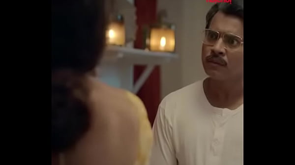 Indian aunty in mid night must for cum 