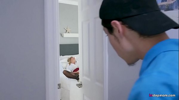 You re_gonna make me a_really happy StepMom Alexis Fawxand Juan El Caballo Loco