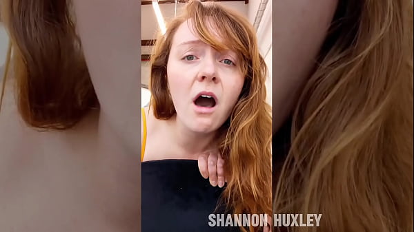 Play MP4 - Smash Me on My Period - Short Version