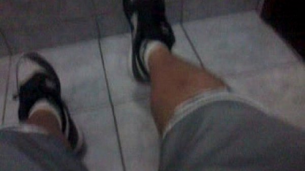 Nonton Gozando No Tenis Nike E Meias Do Vizinho thumbnail