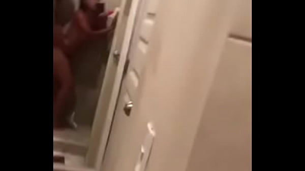 Play MP4 - Tremenda sata 984 106 5640