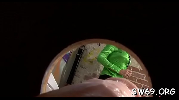 Horny chick_gets herhot asscoveredwith slime at gloryhole