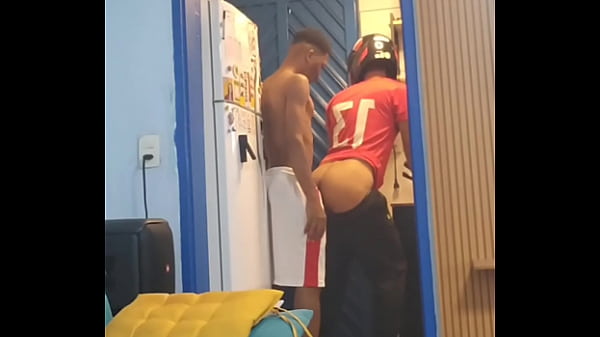 Comi O Filho Da Puta Do Motoboy Viado thumbnail