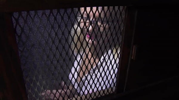 Play MP4 - LAYLA PRICES MASTURBATES IN CONFESSIONAL THEN BLOWS PADRE JOE