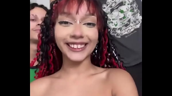 Vim pra curitiba gravar meu primeiro menage masculinoe ainda com a gostosa 48 akittyadora 