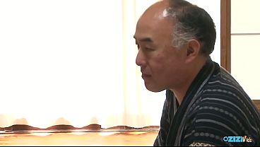 Nonton Throughout The Encounter, She Maintained Direct Eye Contact, Even During The Doggie Type Position. thumbnail