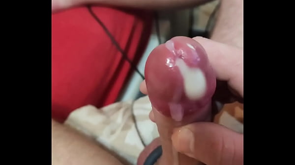 Play MP4 - Cum fountain closeup