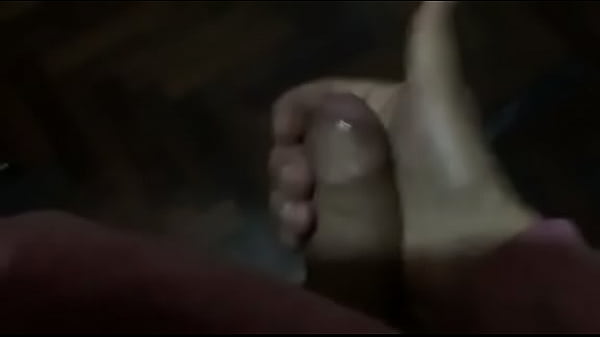 Play MP4 - Chibolo de colegio se pajea