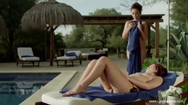 Horny Lesbian Babes Love_To Kiss_And Lick Pussy