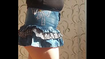 Big Booty Cheerleader Femboy Looks For BBC Group of Guys Want Meet Them at the Street