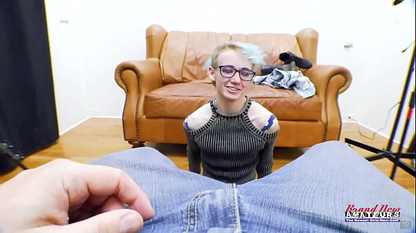 Nerdy Skinny Coed Raven Gives A Deep Rimjob And Bj To A Big Cock! thumbnail