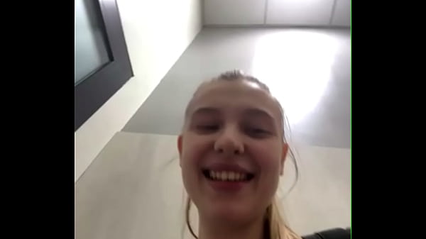 Nonton Crazy Fucking In The Gym thumbnail