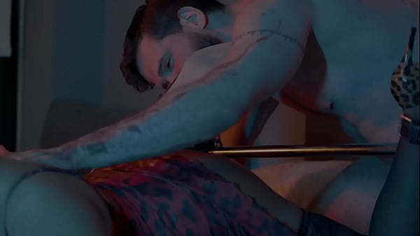 Nonton He Sucked My Toes Like A Good Boy Should thumbnail