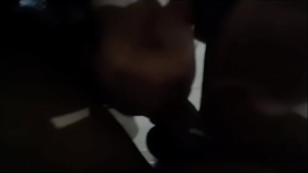 Play MP4 - Chica teen trans me hace una mamada boca arriba