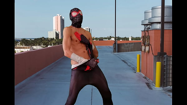 Cosplay Spider-man cums