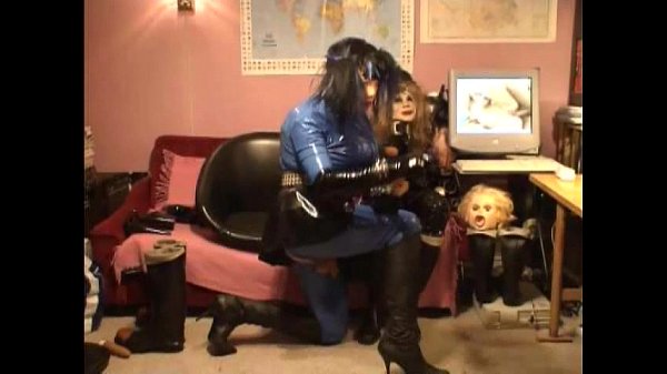 BabyDollRoxinaBlueBitch170207