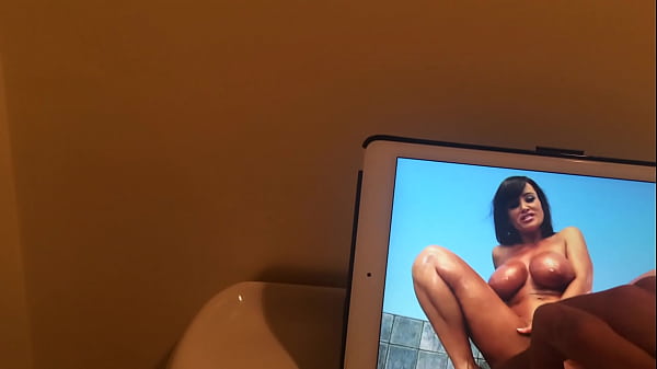 Reacting to_My Fave_Lisa AnnScene