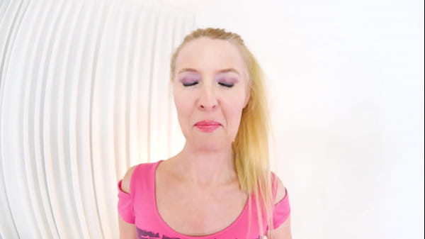 Lacy cummings cougar milf huge cock pov blowjob and cum swallow