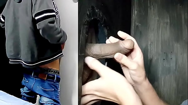 Dotado Do Pau Uncut Me Dando Leite Na Cabine Caseira thumbnail