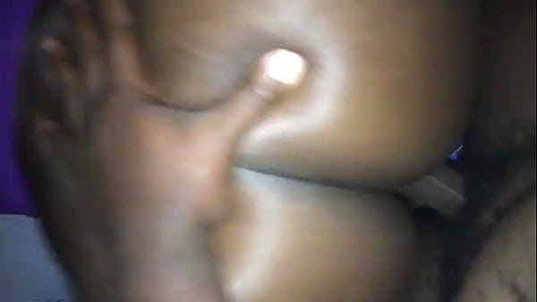 2FF83DA0-1C0B-40D6-990A-9DB81E24D650.MOV 