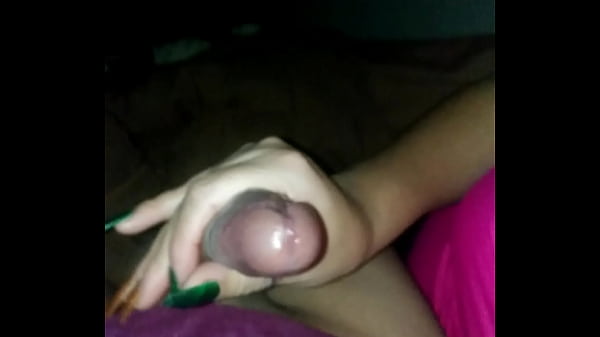 Play MP4 - Andy toda una mamadora hotwife