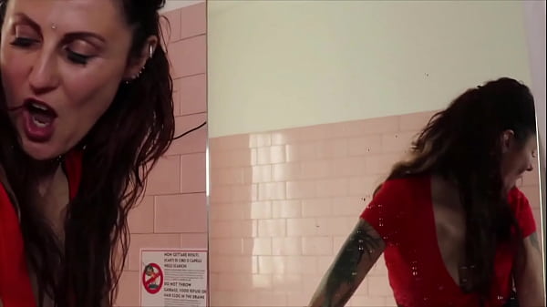 Play MP4 - Una porca dichiarazione d'amore