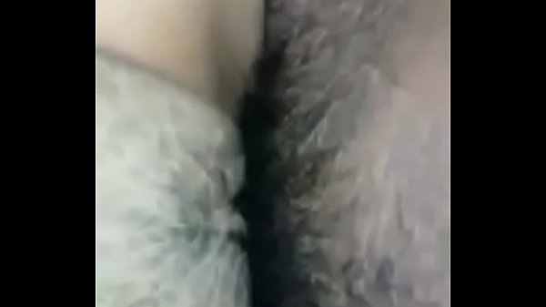 Play MP4 - Me cojo a una amiga