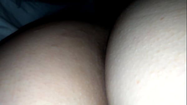 Play MP4 - por la cola le gusta