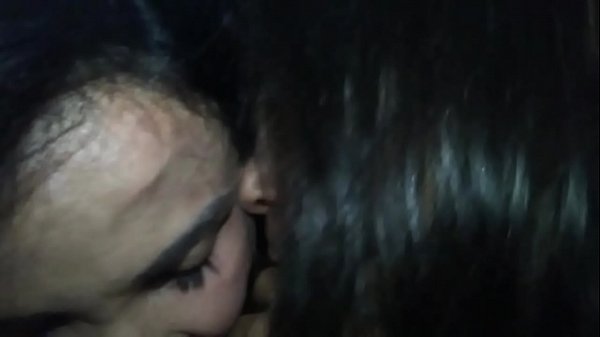 Play MP4 - Farra de buceta e cu com Bianca Naldy e Suzy Anderson e Empres&aacute;rio pentelhudo&period; Confira em xv red&period;