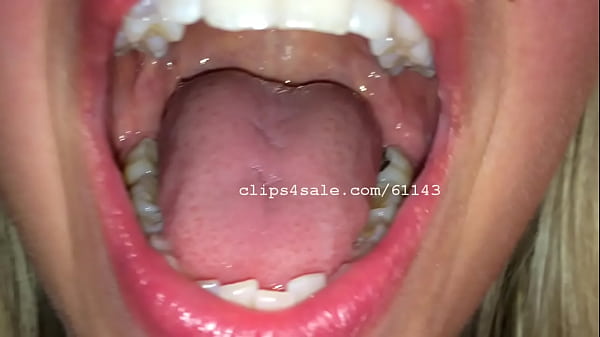 Play MP4 - Mouth Fetish - Diana Mouth Video 5