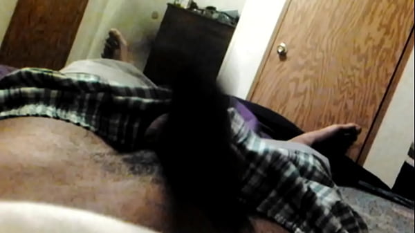 Play MP4 - making my dick jump