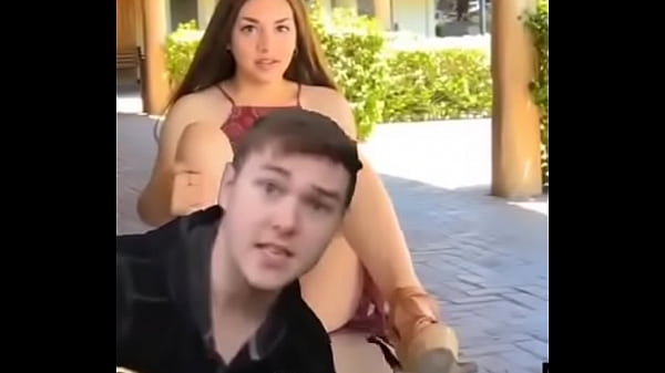 Who Is this girl le full video link?