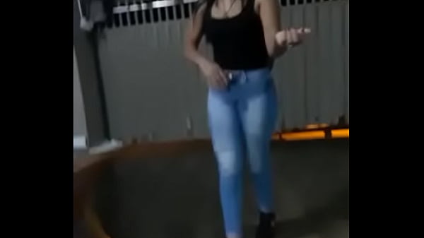 Nonton Tania Melo thumbnail