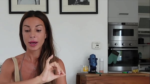 Play MP4 - How to increase your PENIS SIZE tips with Roxy Fox