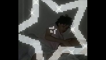 Nonton Nos Quedamos Los Tres En La Misma Cama Y Pasa Esto.. Video Completo En La Red. thumbnail