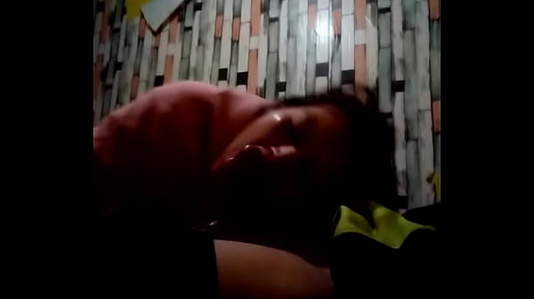 Rico helado todo para ella Rosita insaciable 