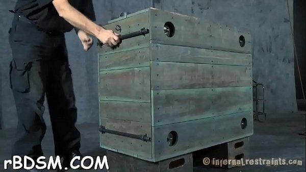 Inflicting pang_on beauty s jugswith salacious_toy pleasuring