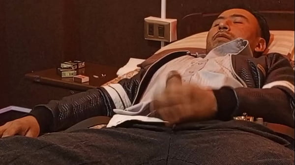 &ldquo;Encerrado en mi Habitaci&oacute;n Me Saco Toda la Leche&rdquo; 