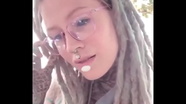 Play MP4 - A little selfie video from the beach &quest;️ soaking in the sun and good vibes&num;beachselfie &num;oceansidevibes &num;sunnydays &period;&period;&period;