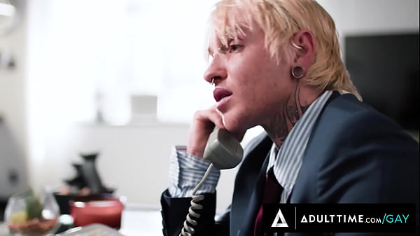 Play MP4 - ADULT TIME - Applicant Killian Knox Almost Caught Barebacking Ripped Stranger In Public Office&excl;